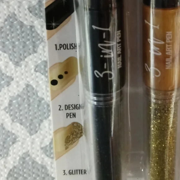 3-in-1 Nail Art - Picture 2 of 2